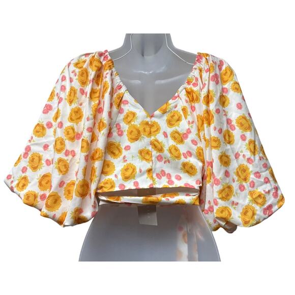 NWT Keepsake the Label Size Small 4 Dissolve Top Wrap Cropped Shirt Floral - Picture 4 of 9
